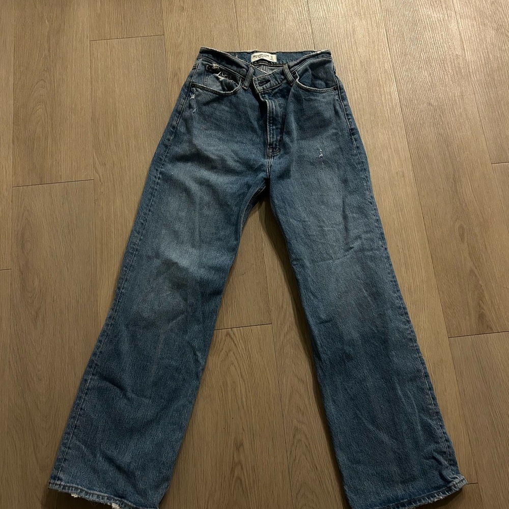 Abercrombie & Fitch 90s Relaxed Women Jeans